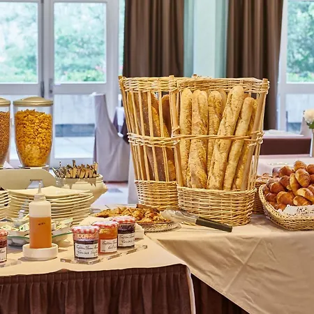 酒店 马尔利奥布洛斯别墅spa酒店 艾克斯莱班